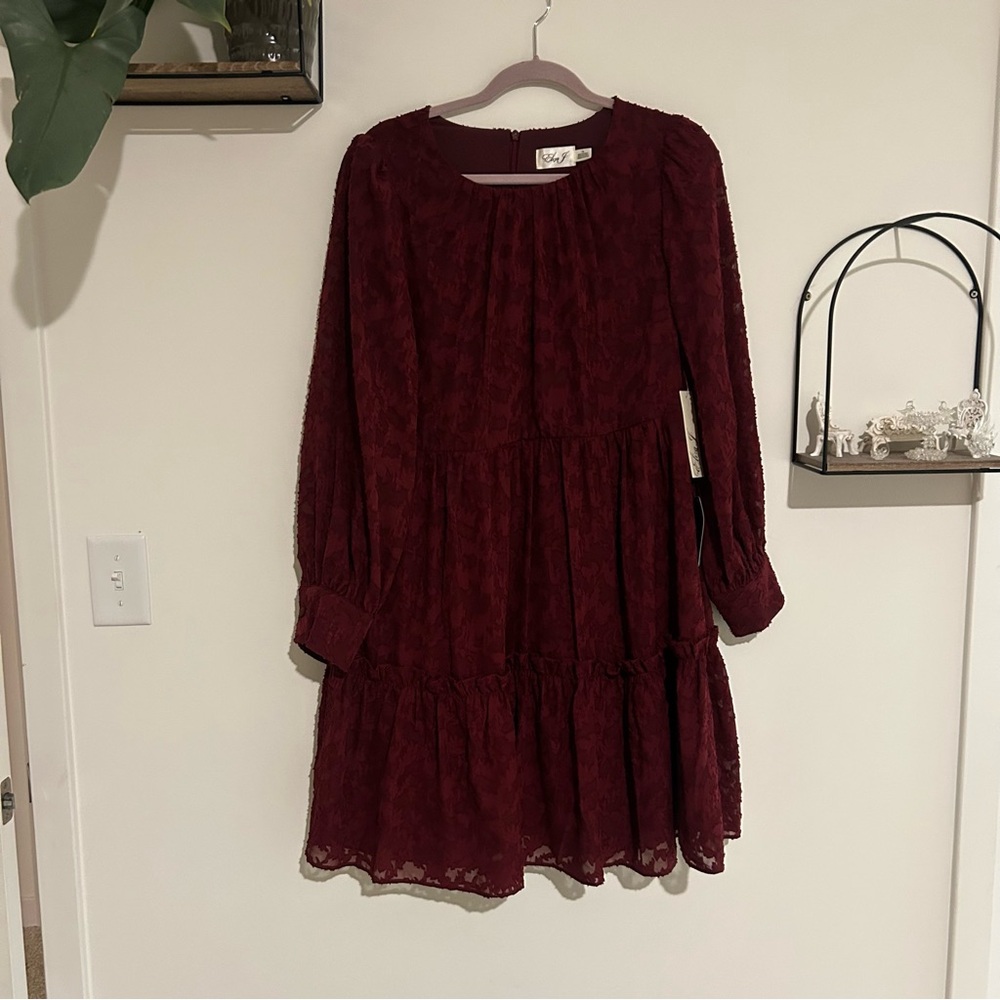 NEW Eliza J Floral Lace Long Sleeve Tiered Dress Wine Size 14‎